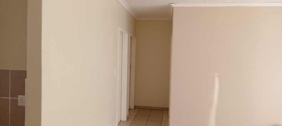 2 Bedroom Property for Sale in Meiringspark North West